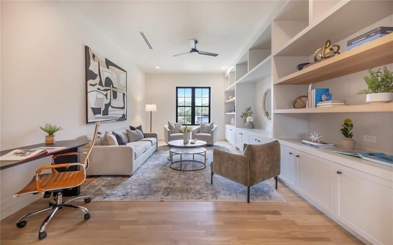 3228 Townsend Drive, Dallas, TX 75229, 5 Bedrooms Bedrooms, ,6 BathroomsBathrooms,Residential,For Sale,3228 Townsend Drive,20999615