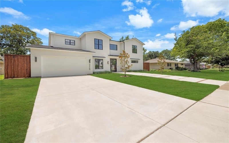 3228 Townsend Drive, Dallas, TX 75229, 5 Bedrooms Bedrooms, ,6 BathroomsBathrooms,Residential,For Sale,3228 Townsend Drive,20999615