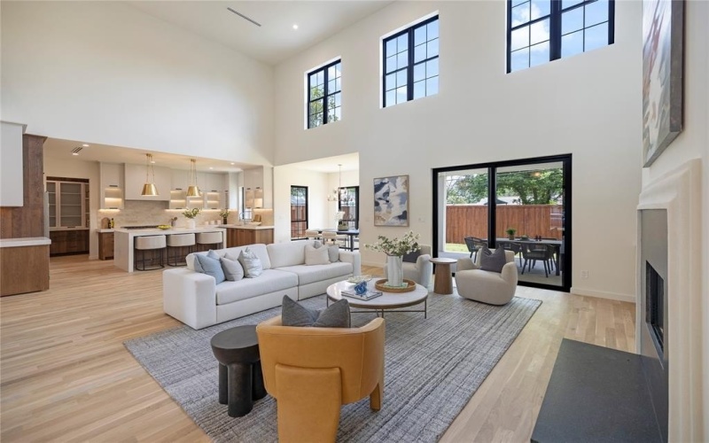 3228 Townsend Drive, Dallas, TX 75229, 5 Bedrooms Bedrooms, ,6 BathroomsBathrooms,Residential,For Sale,3228 Townsend Drive,20999615