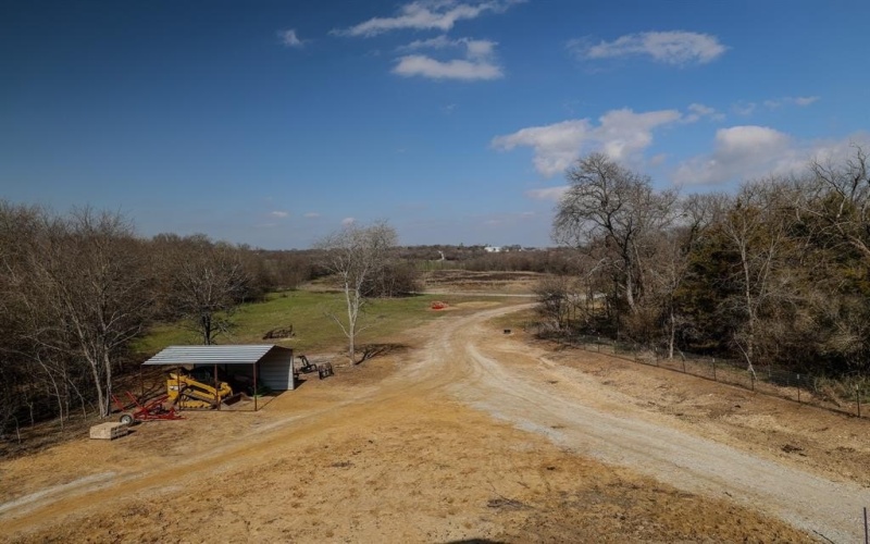 11007 Fm 2450, Sanger, TX 76266, 3 Bedrooms Bedrooms, ,2 BathroomsBathrooms,Residential,For Sale,11007 Fm 2450,20999671
