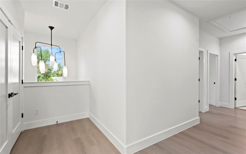 2219 W Lovers Lane, Dallas, TX 75235, 4 Habitaciones Habitaciones , ,3 BañosBaños,Residential,En Venta,2219 W Lovers Lane,20999676