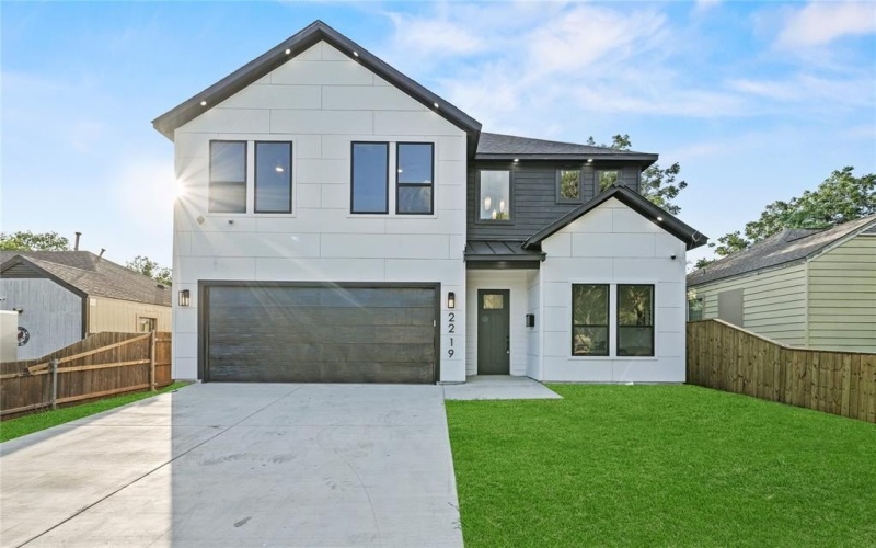 2219 W Lovers Lane, Dallas, TX 75235, 4 Habitaciones Habitaciones , ,3 BañosBaños,Residential,En Venta,2219 W Lovers Lane,20999676