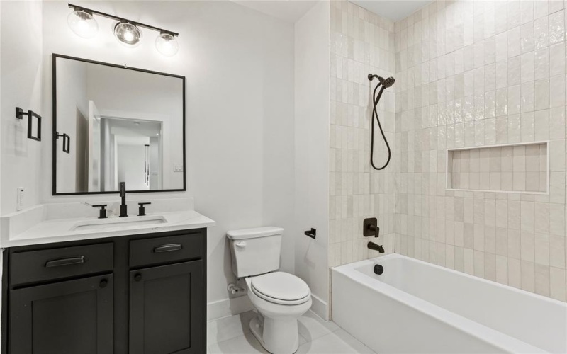 2219 W Lovers Lane, Dallas, TX 75235, 4 Habitaciones Habitaciones , ,3 BañosBaños,Residential,En Venta,2219 W Lovers Lane,20999676