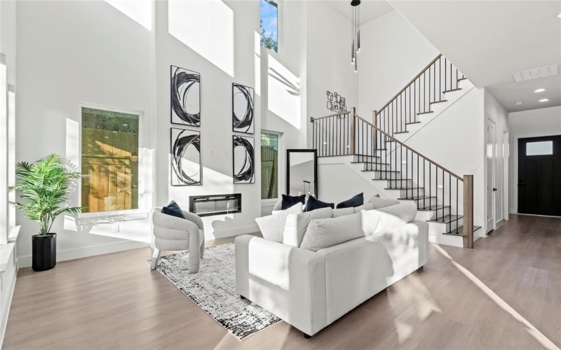 2219 W Lovers Lane, Dallas, TX 75235, 4 Habitaciones Habitaciones , ,3 BañosBaños,Residential,En Venta,2219 W Lovers Lane,20999676