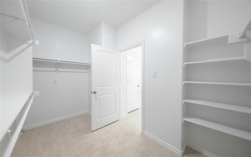 5509 Candlewood Drive, Denton, TX 76207, 4 Habitaciones Habitaciones , ,2 BañosBaños,Residential,En Venta,5509 Candlewood Drive,0,20999711