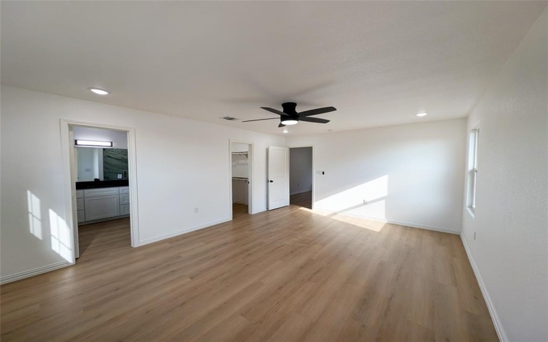 5620 Carver Drive, Fort Worth, TX 76107, 3 Bedrooms Bedrooms, ,3 BathroomsBathrooms,Residential,For Sale,5620 Carver Drive,20999736