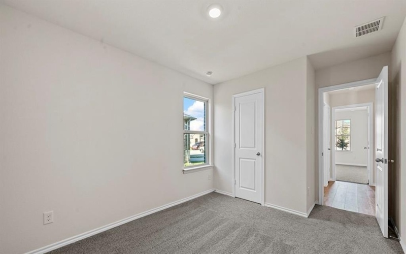 902 Fairbanks Drive, Ennis, TX 75119, 3 Habitaciones Habitaciones , ,2 BañosBaños,Residential,En Venta,902 Fairbanks Drive,20999917