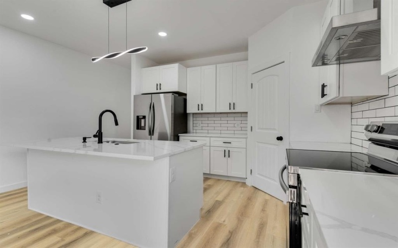 8422 Danville Drive, Dallas, TX 75217, 4 Habitaciones Habitaciones , ,2 BañosBaños,Residential,En Venta,8422 Danville Drive,20995862