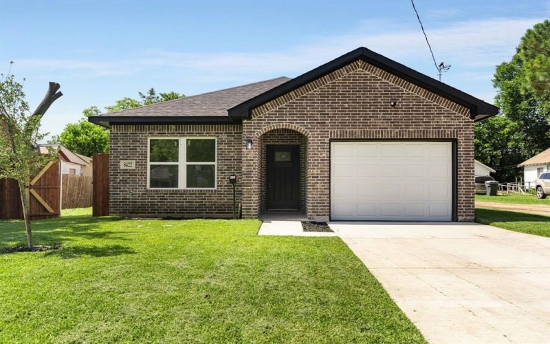 8422 Danville Drive, Dallas, TX 75217, 4 Habitaciones Habitaciones , ,2 BañosBaños,Residential,En Venta,8422 Danville Drive,20995862