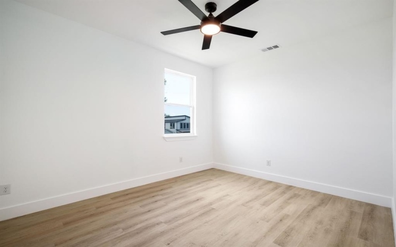 1928 Pueblo Street, Dallas, TX 75212, 4 Bedrooms Bedrooms, ,2 BathroomsBathrooms,Residential,For Sale,1928 Pueblo Street,20998335