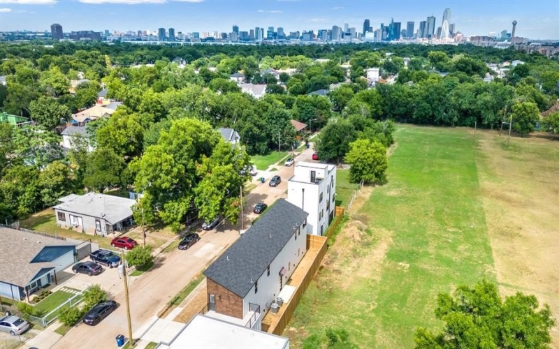 1928 Pueblo Street, Dallas, TX 75212, 4 Bedrooms Bedrooms, ,2 BathroomsBathrooms,Residential,For Sale,1928 Pueblo Street,20998335