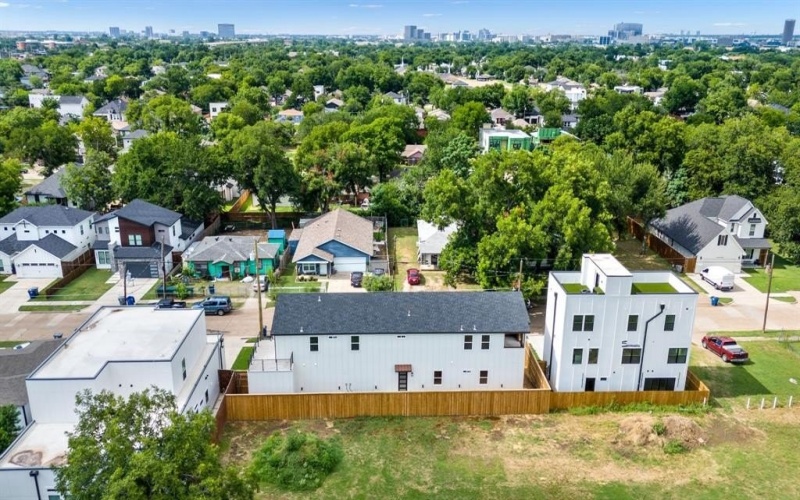 1928 Pueblo Street, Dallas, TX 75212, 4 Bedrooms Bedrooms, ,2 BathroomsBathrooms,Residential,For Sale,1928 Pueblo Street,20998335