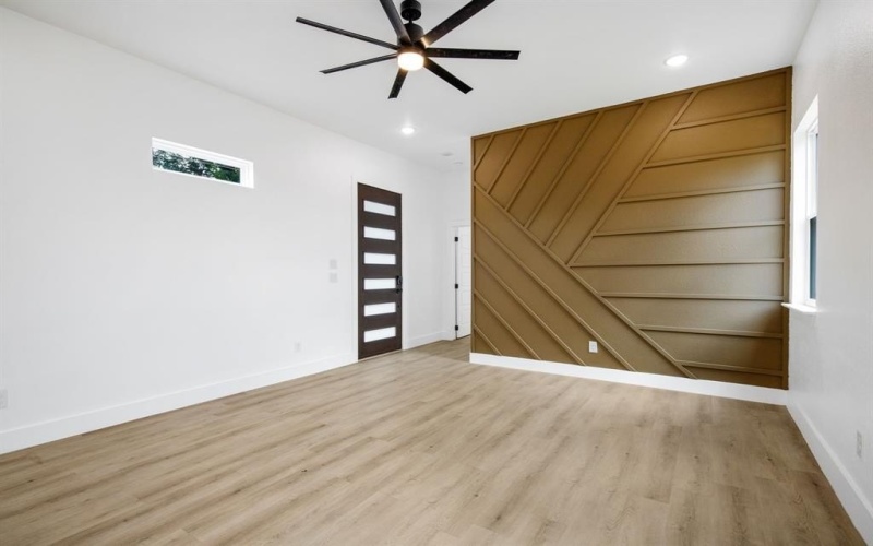 1928 Pueblo Street, Dallas, TX 75212, 4 Bedrooms Bedrooms, ,2 BathroomsBathrooms,Residential,For Sale,1928 Pueblo Street,20998335