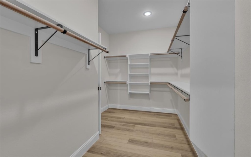 5208 Cox Street, Fort Worth, TX 76105, 3 Habitaciones Habitaciones , ,2 BañosBaños,Residential,En Venta,5208 Cox Street,20998974