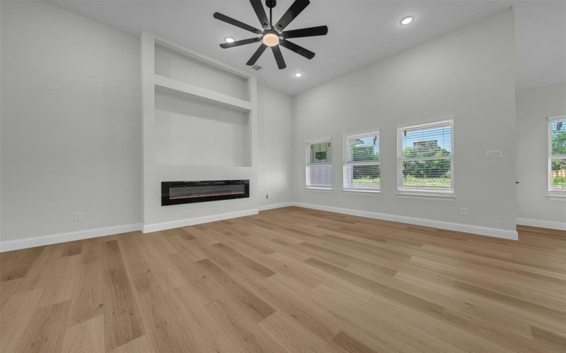 5208 Cox Street, Fort Worth, TX 76105, 3 Habitaciones Habitaciones , ,2 BañosBaños,Residential,En Venta,5208 Cox Street,20998974
