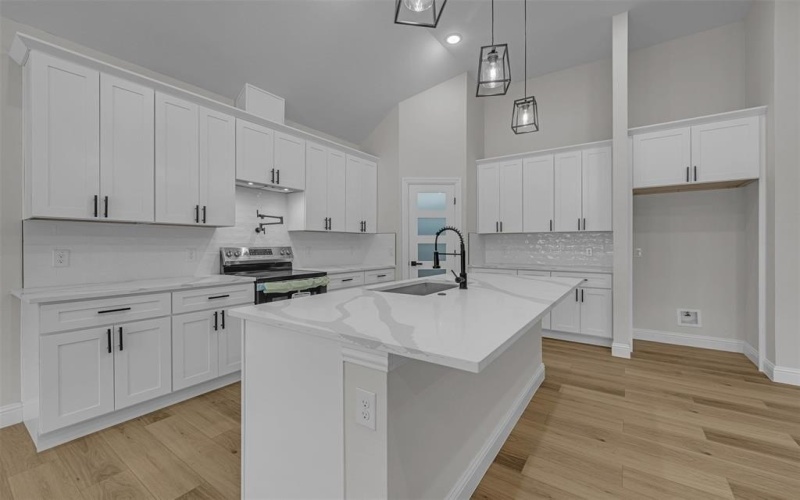 5208 Cox Street, Fort Worth, TX 76105, 3 Habitaciones Habitaciones , ,2 BañosBaños,Residential,En Venta,5208 Cox Street,20998974