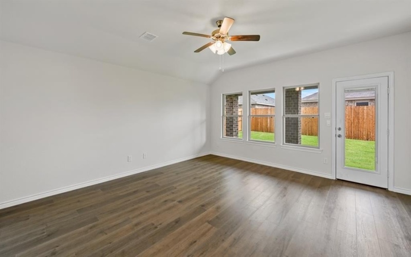 2036 Missouri Street, Royse City, TX 75189, 4 Bedrooms Bedrooms, ,2 BathroomsBathrooms,Residential,For Sale,2036 Missouri Street,20999993