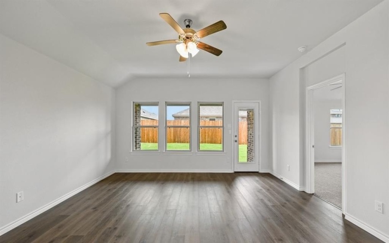 2036 Missouri Street, Royse City, TX 75189, 4 Bedrooms Bedrooms, ,2 BathroomsBathrooms,Residential,For Sale,2036 Missouri Street,20999993