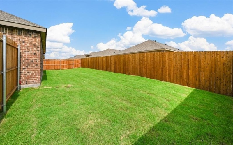 2036 Missouri Street, Royse City, TX 75189, 4 Bedrooms Bedrooms, ,2 BathroomsBathrooms,Residential,For Sale,2036 Missouri Street,20999993