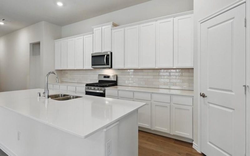 4170 Plateau Drive, Forney, TX 75126, 4 Habitaciones Habitaciones , ,2 BañosBaños,Residential,En Venta,4170 Plateau Drive,21000055