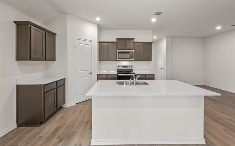 6088 Freedom Drive, Lindale, TX 75771, 4 Bedrooms Bedrooms, ,3 BathroomsBathrooms,Residential,For Sale,6088 Freedom Drive,21000101