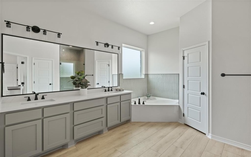 301 Canyon Oaks Circle, Troy, TX 76579, 4 Bedrooms Bedrooms, ,2 BathroomsBathrooms,Residential,For Sale,301 Canyon Oaks Circle,21000140