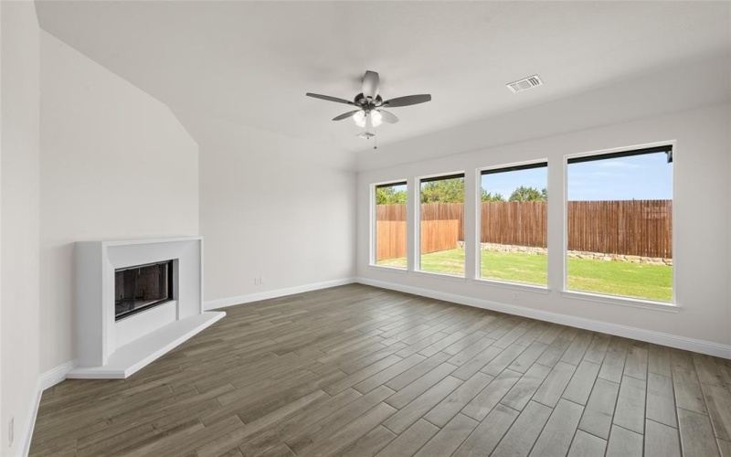 4413 Verbena Street, Midlothian, TX 76065, 3 Bedrooms Bedrooms, ,2 BathroomsBathrooms,Residential,For Sale,4413 Verbena Street,21000170