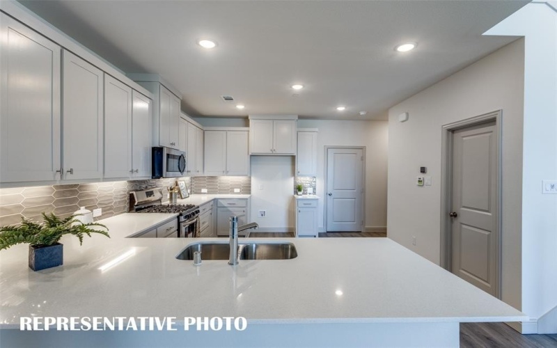 8912 Magnet Drive, Frisco, TX 75035, 2 Bedrooms Bedrooms, ,2 BathroomsBathrooms,Residential,For Sale,8912 Magnet Drive,21000212