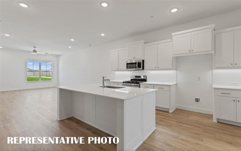 1226 Lopiano Way, Allen, TX 75013, 3 Habitaciones Habitaciones , ,2 BañosBaños,Residential,En Venta,1226 Lopiano Way,21000245