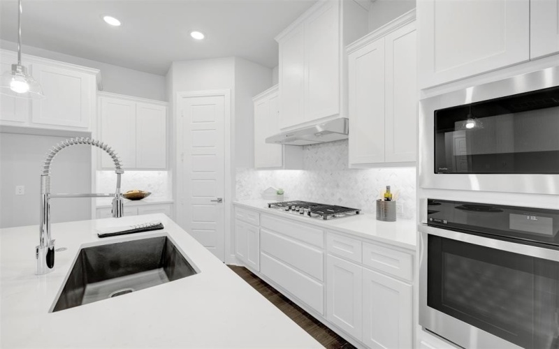 1410 Roundup Way, Argyle, TX 76226, 3 Habitaciones Habitaciones , ,2 BañosBaños,Residential,En Venta,1410 Roundup Way,0,21000246