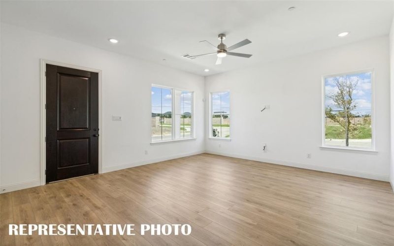1025 Featherglass Lane, Allen, TX 75013, 4 Habitaciones Habitaciones , ,3 BañosBaños,Residential,En Venta,1025 Featherglass Lane,21000276
