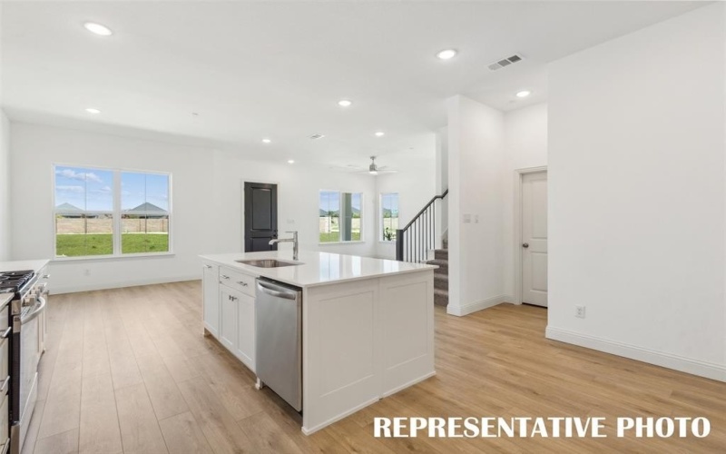 1025 Featherglass Lane, Allen, TX 75013, 4 Habitaciones Habitaciones , ,3 BañosBaños,Residential,En Venta,1025 Featherglass Lane,21000276