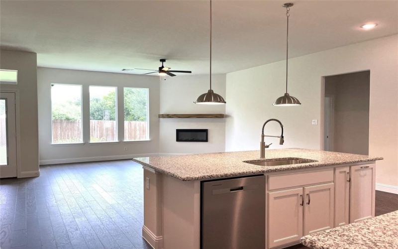 4425 Verbena Street, Midlothian, TX 76065, 4 Habitaciones Habitaciones , ,2 BañosBaños,Residential,En Venta,4425 Verbena Street,0,21000308