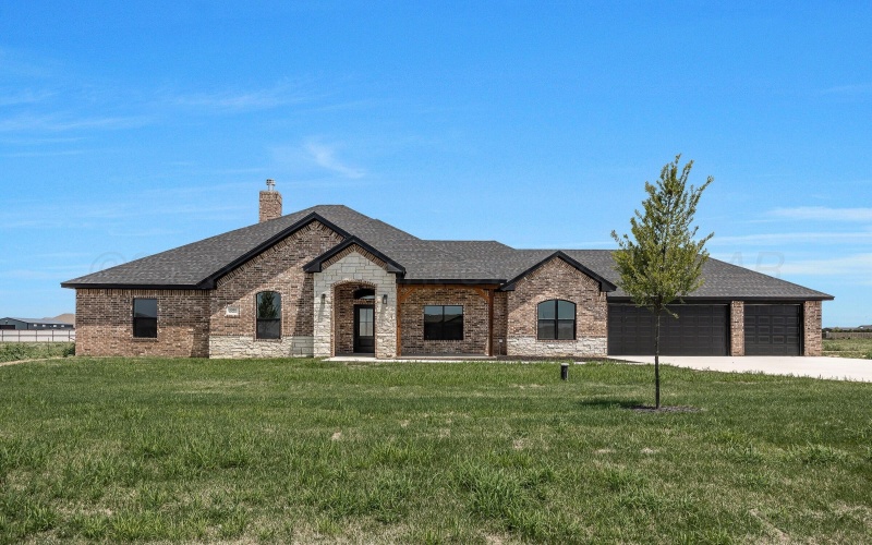 9300 Wintergreen Lane, Amarillo, TX 79119, 4 Habitaciones Habitaciones , ,3 BañosBaños,Residential,En Venta,9300 Wintergreen Lane,25-6318