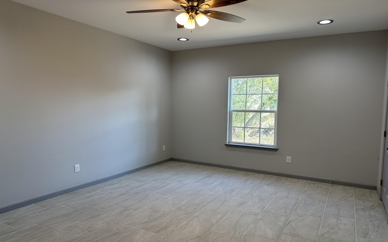 505 E De La Rosa, Del Rio, TX 78840, 3 Habitaciones Habitaciones , ,2 BañosBaños,Residential,En Venta,505 E De La Rosa,207277
