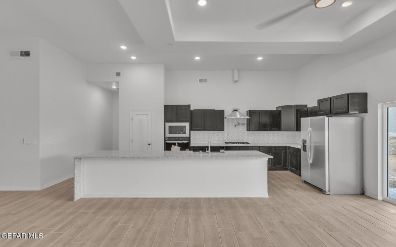 15136 AMBITION Avenue, El Paso, TX 79938, 5 Bedrooms Bedrooms, ,3 BathroomsBathrooms,Residential,For Sale,15136 AMBITION Avenue,926452