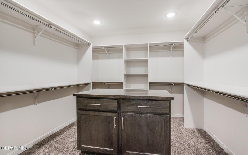 14604 PEBBLE HILLS Boulevard, El Paso, TX 79938, 5 Bedrooms Bedrooms, ,3 BathroomsBathrooms,Residential,For Sale,14604 PEBBLE HILLS Boulevard,926457