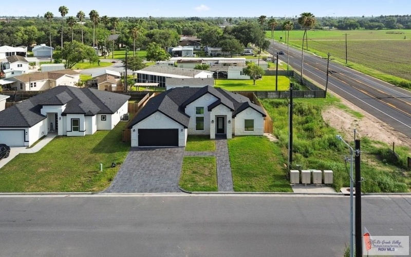 100 BROOKS CIRCLE NORTH, LA FERIA, TX 78559, 3 Bedrooms Bedrooms, ,2 BathroomsBathrooms,Residential,For Sale,100 BROOKS CIRCLE NORTH,29766804