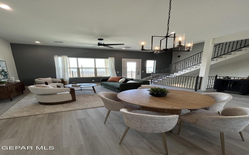 201 DESERT PASS Street unit: 5 #5, El Paso, TX 79912, 3 Habitaciones Habitaciones , ,3 BañosBaños,Residential,En Venta,201 DESERT PASS Street unit: 5,0,897901