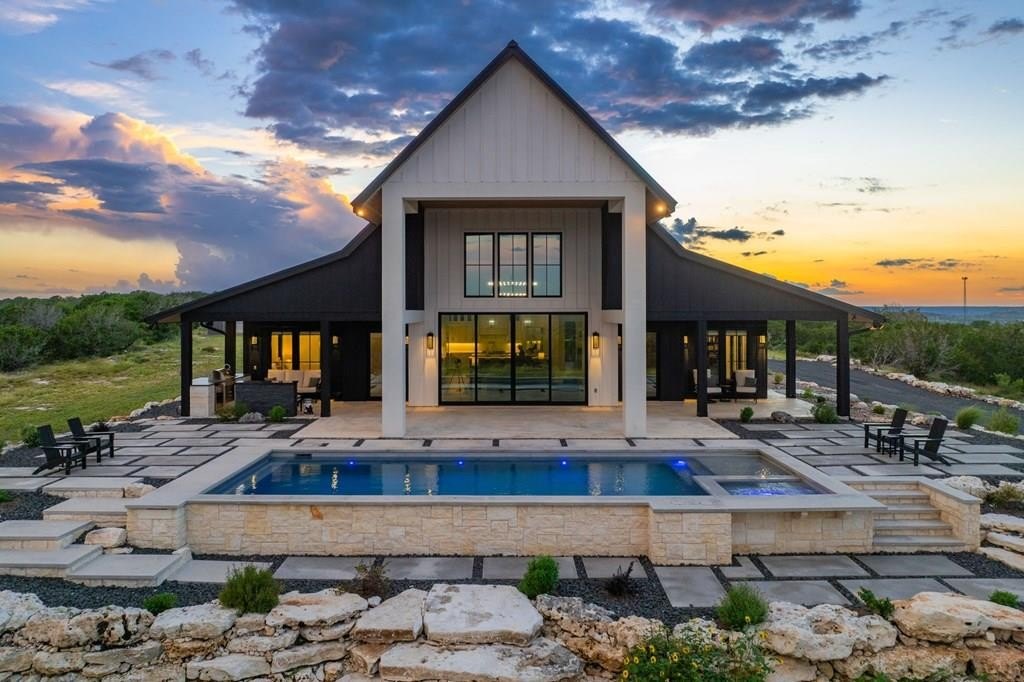 120 Lost Valley, Camp Verde, TX 78010, 3 Bedrooms Bedrooms, ,3 BathroomsBathrooms,Residential,For Sale,120 Lost Valley,119813