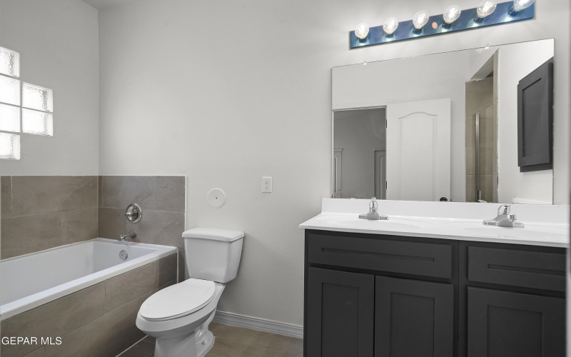 14344 Bill Lazor Parkway, Horizon City, TX 79928, 4 Bedrooms Bedrooms, ,2 BathroomsBathrooms,Residential,For Sale,14344 Bill Lazor Parkway,926470