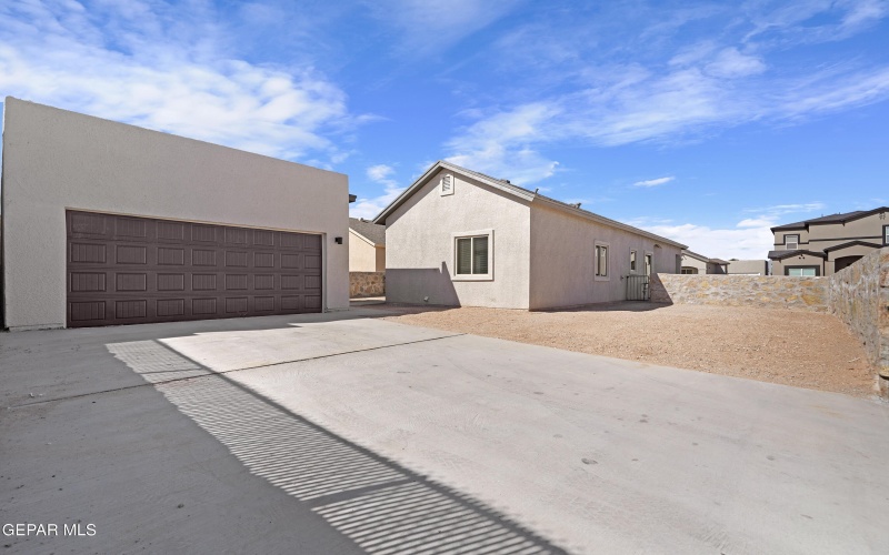 14344 Bill Lazor Parkway, Horizon City, TX 79928, 4 Habitaciones Habitaciones , ,2 BañosBaños,Residential,En Venta,14344 Bill Lazor Parkway,0,926470