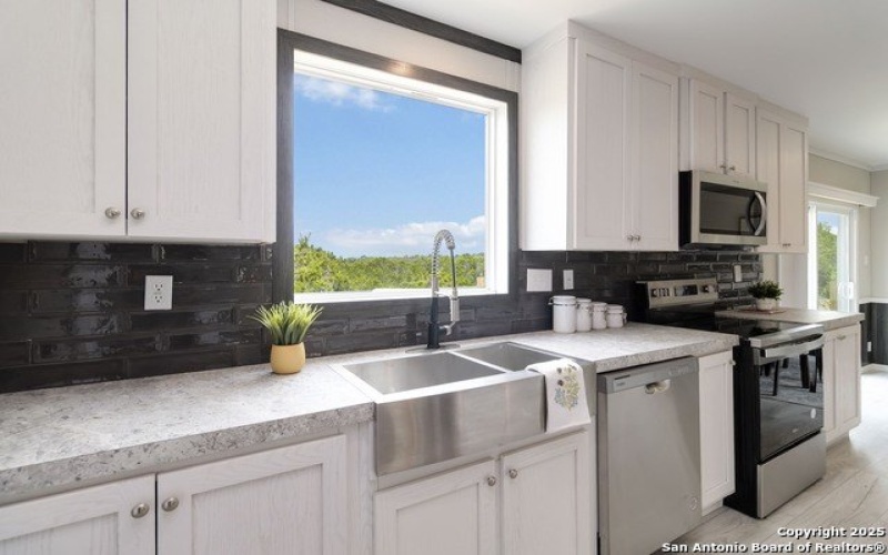 144 Deer Run, Canyon Lake, TX 78133, 3 Habitaciones Habitaciones , ,2 BañosBaños,Residential,En Venta,144 Deer Run,1883072