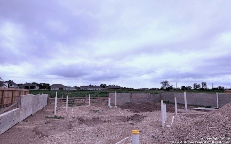 303 Ainslie St W, Castroville, TX 78009, 4 Habitaciones Habitaciones , ,3 BañosBaños,Residential,En Venta,303 Ainslie St W,1884082
