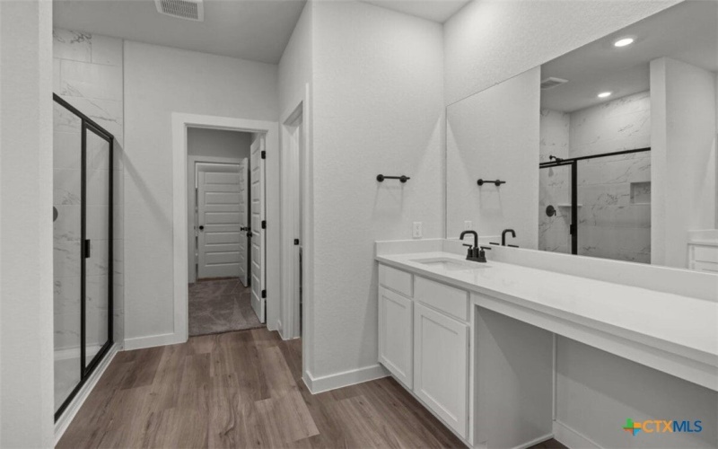 1932 Splitrock Road, New Braunfels, TX 78130, 4 Bedrooms Bedrooms, ,3 BathroomsBathrooms,Residential,For Sale,1932 Splitrock Road,586487