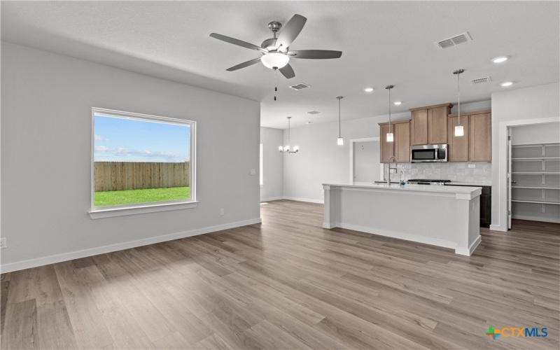 2050 Newforest Peak, New Braunfels, TX 78130, 3 Bedrooms Bedrooms, ,2 BathroomsBathrooms,Residential,For Sale,2050 Newforest Peak,586542