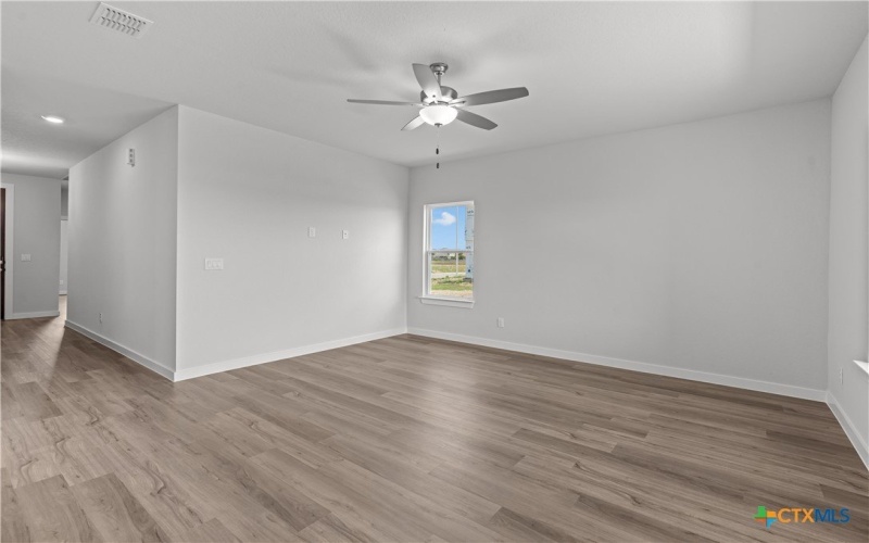 2050 Newforest Peak, New Braunfels, TX 78130, 3 Bedrooms Bedrooms, ,2 BathroomsBathrooms,Residential,For Sale,2050 Newforest Peak,586542