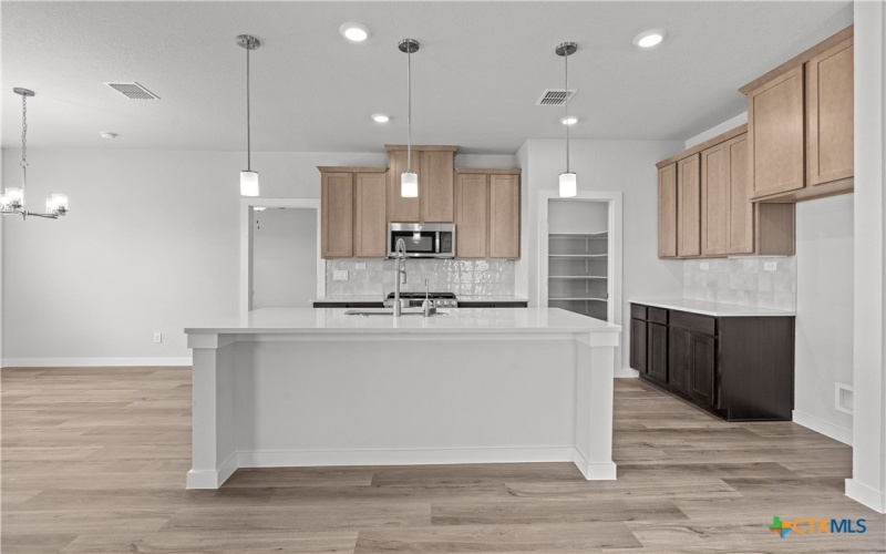 2050 Newforest Peak, New Braunfels, TX 78130, 3 Bedrooms Bedrooms, ,2 BathroomsBathrooms,Residential,For Sale,2050 Newforest Peak,586542
