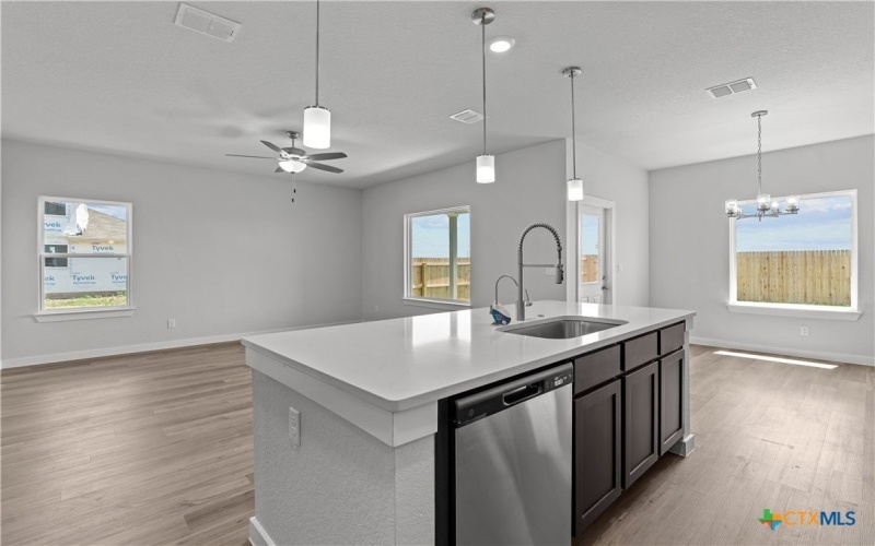 2050 Newforest Peak, New Braunfels, TX 78130, 3 Bedrooms Bedrooms, ,2 BathroomsBathrooms,Residential,For Sale,2050 Newforest Peak,586542