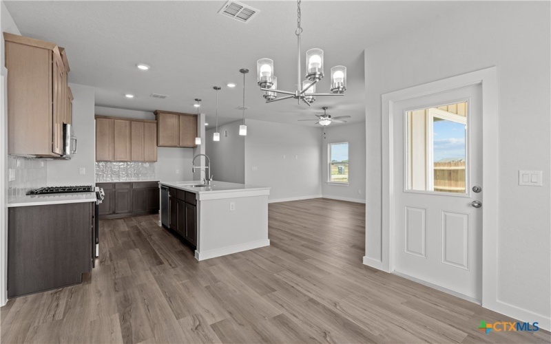 2050 Newforest Peak, New Braunfels, TX 78130, 3 Bedrooms Bedrooms, ,2 BathroomsBathrooms,Residential,For Sale,2050 Newforest Peak,586542